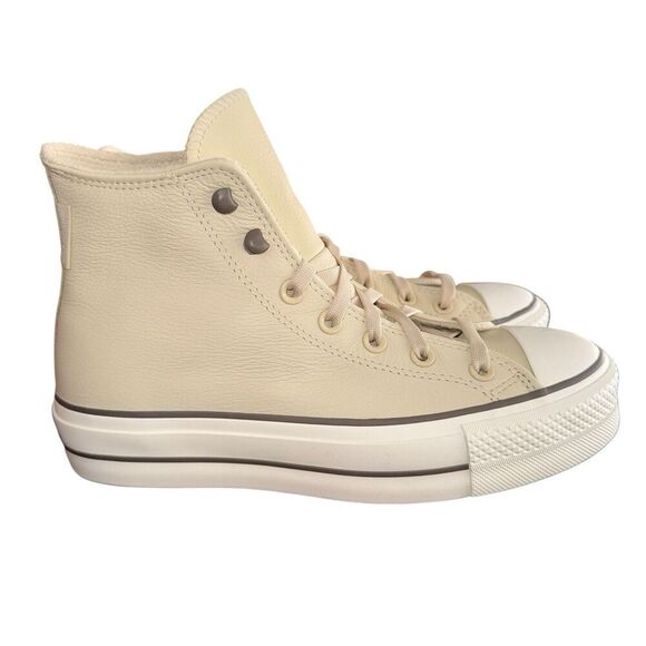 New Converse Chuck Tayor Platform Weatherized Leather Women's Sneakers Size 9 - Picture 1 of 7